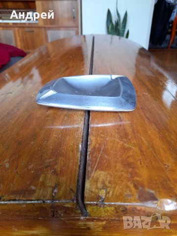 Стар пепелник Parliament