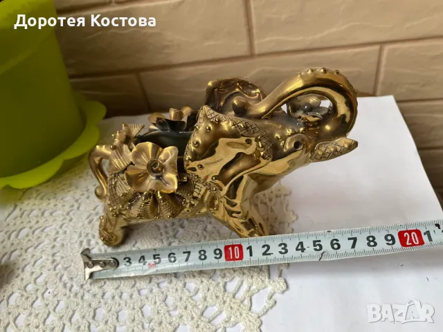 Красив позлатен порцеланов слон от Англия , снимка 8 - Антикварни и старинни предмети - 49742941