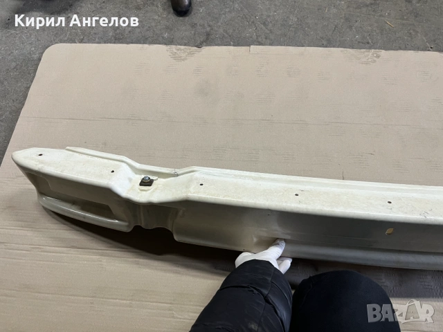 Гредата на задната броня за BMW E46, снимка 4 - Части - 53293893