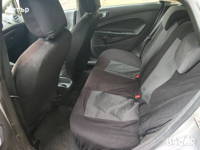 Форд Фиеста 1.25 82 кс 08.2017г., снимка 7 - Автомобили и джипове - 54267653