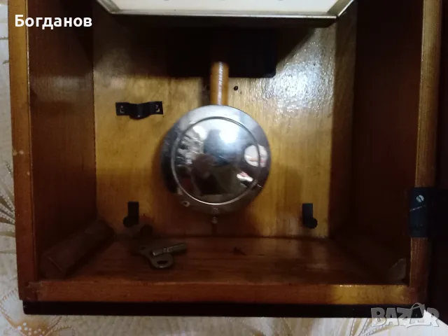 "ЯНТЪР" СТЕНЕН РАБОТЕЩ ЧАСОВНИК MADE IN USSR, снимка 9 - Стенни часовници - 55896309