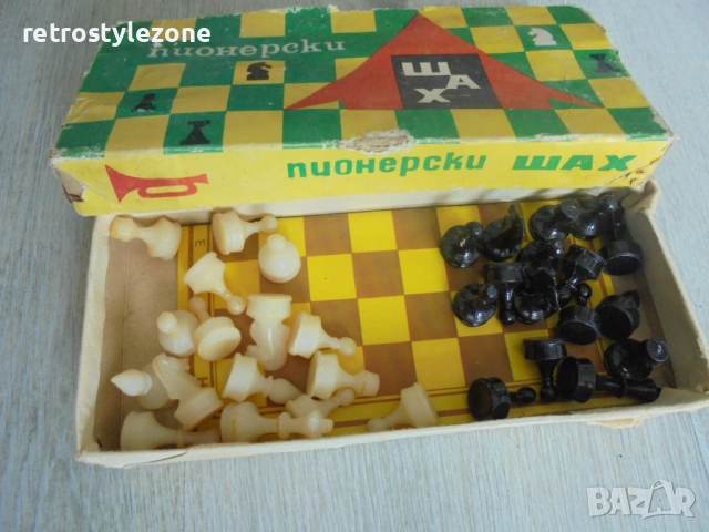 № 8478 Стар пионерски шах – соц период, България, снимка 3 - Други ценни предмети - 53013721
