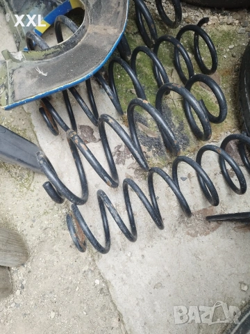 Задни и предни пружини Audi A4 B5 , снимка 2 - Части - 53912293
