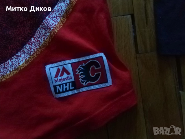 Calgary Flames Canada NHL Hockey Majestic маркова хокейна тениска НХЛ размер реален С, снимка 2 - Зимни спортове - 51771058