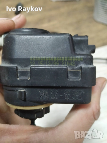 Моторче , Фарове Citroen , Peugeot ,  pa66-6f30, снимка 4 - Части - 52824205