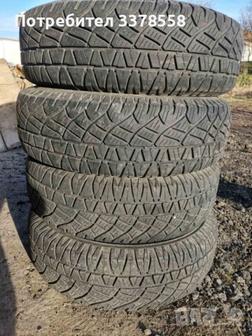 Продавам зимни гуми 215/70/16