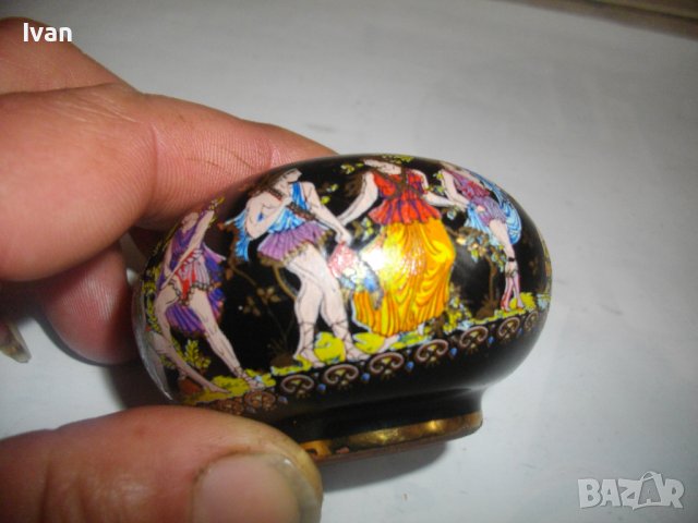 Малък Ръчно Рисуван Свещник-Керамика с Глазура-Гръцка Митология, снимка 9 - Други - 39821582