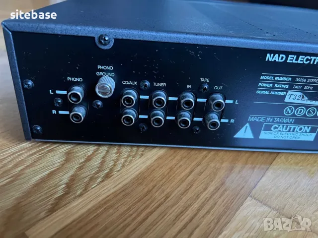  Усилвател NAD 3020 e, снимка 7 - Ресийвъри, усилватели, смесителни пултове - 56127131