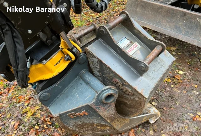 2016 Багер CAT 302.7D, снимка 8 - Индустриална техника - 56510709