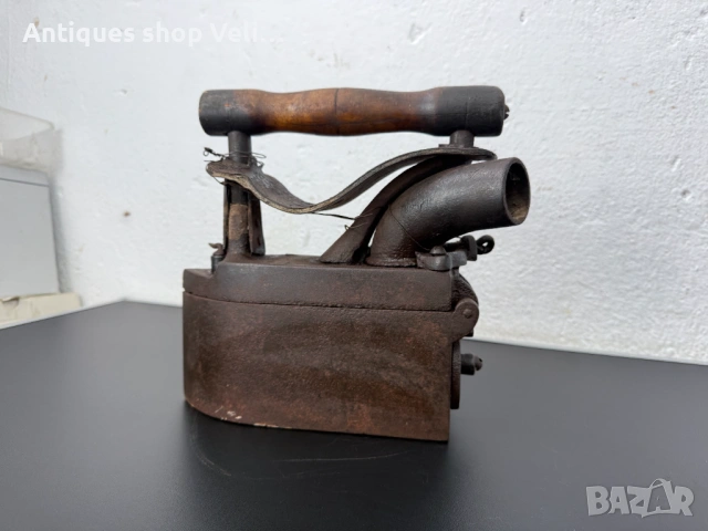 Стара ютия на жар №8074 , снимка 2 - Антикварни и старинни предмети - 54064612