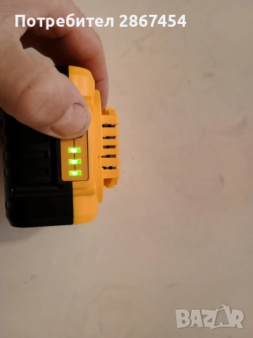 батерия dewalt 18v, снимка 2 - Други машини и части - 52718640