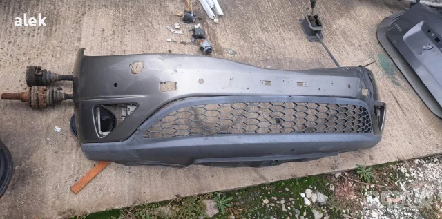 Honda Civic 8 генерация предна и задна броня , снимка 2 - Части - 56316919