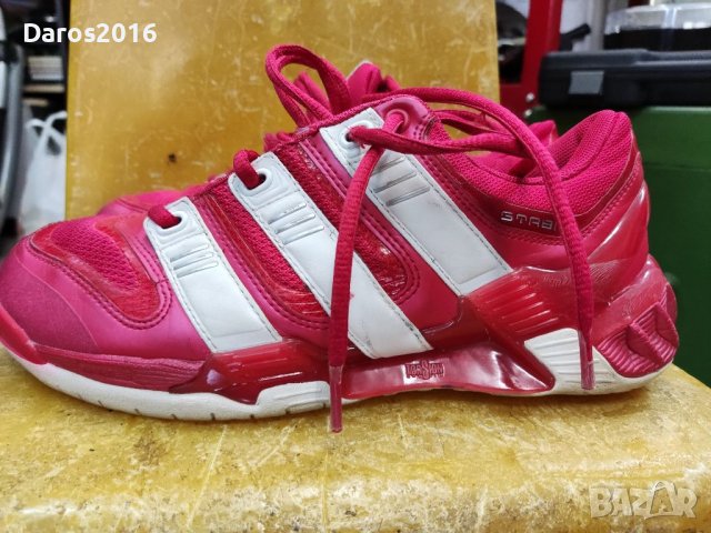 Маратонки Adidas Stabil 38 номер, снимка 6 - Маратонки - 36855324