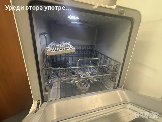 Малка компактна съдомиялна Midea, снимка 4 - Съдомиялни - 55993559