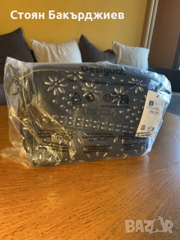 desigual дамска чанта, снимка 8 - Чанти - 56511189