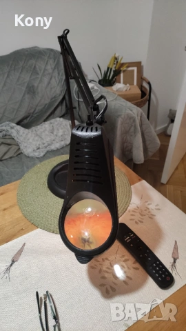 Лампа, снимка 2 - Настолни лампи - 53938906