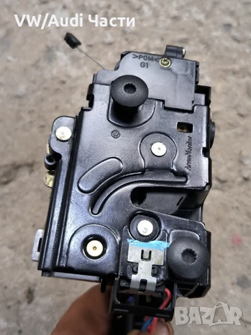 Задна лява брава механизъм ключалка врата за Голф 5 Пасат Джета VW Golf 5 Passat Touran 7L0839015, снимка 3 - Части - 50678280