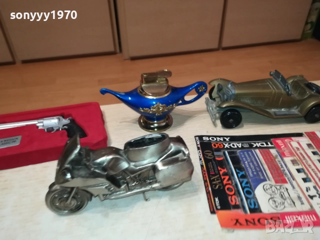 ANTIQUE-HIFI-CD/DVD/VHS-ВСЕКИ ДЕН ОБНОВЯВАНЕ 2209251948, снимка 7 - Антикварни и старинни предмети - 51800181