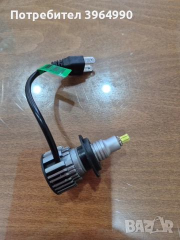 Лед крушка Н7 6000К 12V 360°с вграден вентилатор. 6 страни 72 пина 