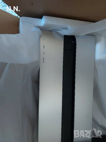 Продавам  мултимедийна  стойка за телевизор  Сони, снимка 2 - Телевизори - 31465412