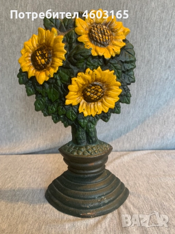 чугунена стоперка за врата с цвят на слънчоглед