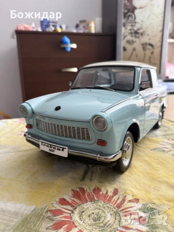 Метален модел на Трабант 601 deluxe мащаб 1:8, снимка 11 - Колекции - 56243695