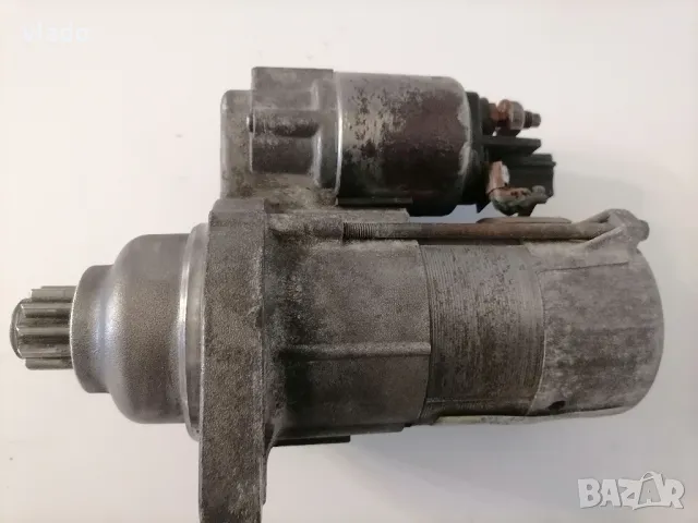 Стартер за Passat 6, снимка 2 - Части - 47689731