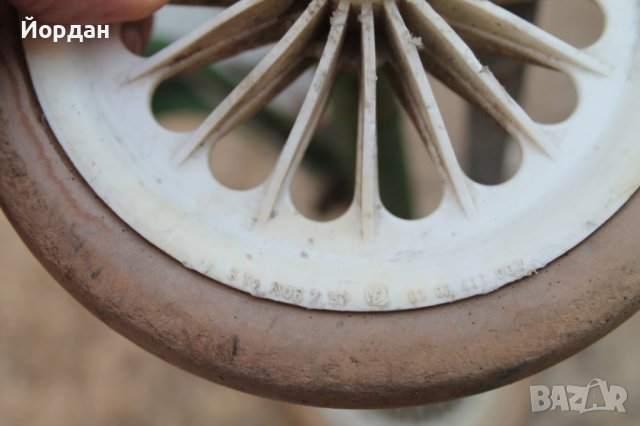 Детска количка с педали - произведена в Норвегия, снимка 10 - Антикварни и старинни предмети - 38629005