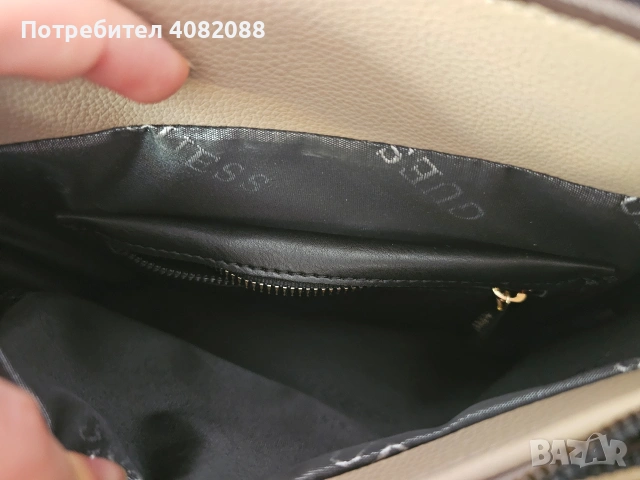 Чисто нова чанта на Guess 1981 в бежов цвят, снимка 5 - Раници - 53133364