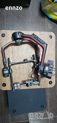 гимбъл DJI ronin 2, снимка 4 - Чанти, стативи, аксесоари - 53950153