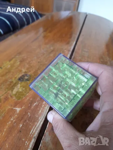 Стара играчка кубче лабиринт, снимка 2 - Други ценни предмети - 50271647