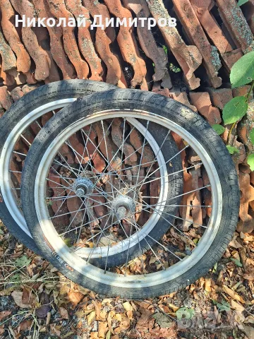 Продавам предна и задна капка от велосипед BMX.