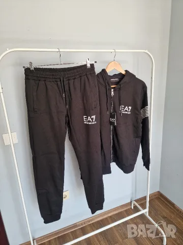 Мъжки спортен екип комплект ARMANI размер S M L XL 2XL , снимка 3 - Спортни дрехи, екипи - 55854139