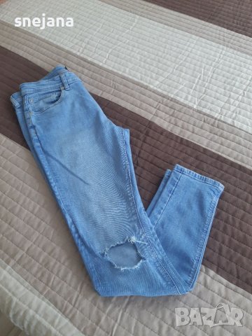 Дамски дънки Bershka оригинални , снимка 4 - Дънки - 37123226