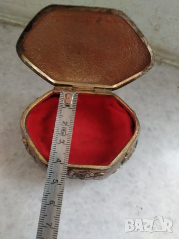 стара метала кутия за бижута арт деко, снимка 4 - Други ценни предмети - 37651466