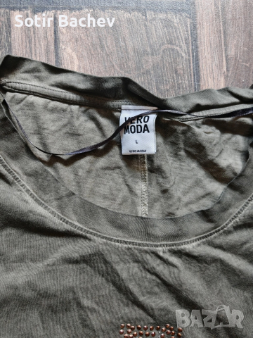 продавам дамска блуза , снимка 4 - Блузи с дълъг ръкав и пуловери - 51909328