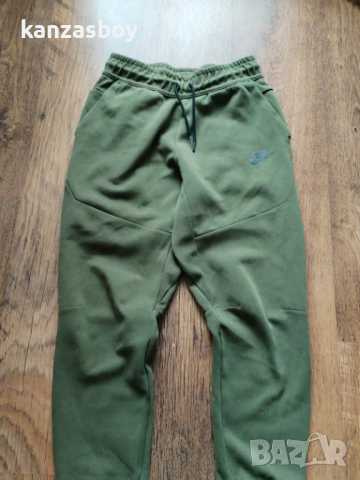 NIKE SPORTSWEAR TECH FLEECE - страхотно юношеско долнище 147-158см., снимка 9 - Детски анцузи и суичери - 54221035