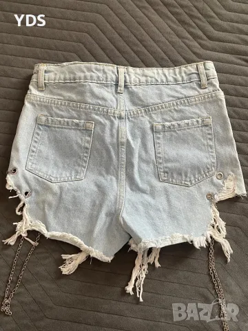 Къси дънкови панталонки , снимка 2 - Къси панталони и бермуди - 49025354
