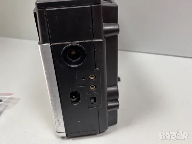 За части! FM/MW Радио Касетофон HITACHI TRK-5300, снимка 9 - Радиокасетофони, транзистори - 55950598