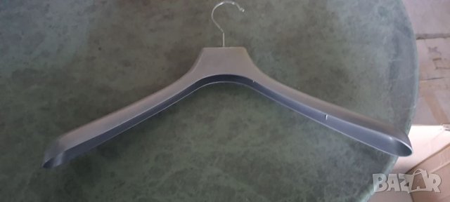 Закачалки за дрехи, снимка 3 - Друго търговско оборудване - 35056413