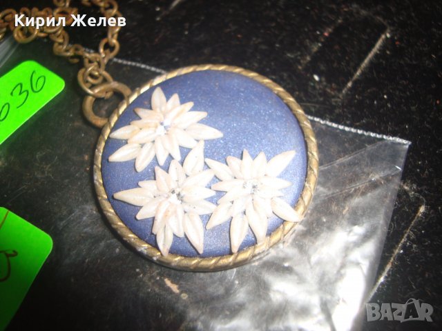 ВИНТИДЖ АРТ МЕДАЛЬОН МНОГО ОРИГИНАЛЕН с КАМЪЧЕТА и ЦВЕТЯ 16636, снимка 7 - Колиета, медальони, синджири - 30691336