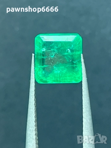 Продавам естествен изумруд  2.15 карата демонтиран от златни обеци., снимка 3 - Други - 52664846