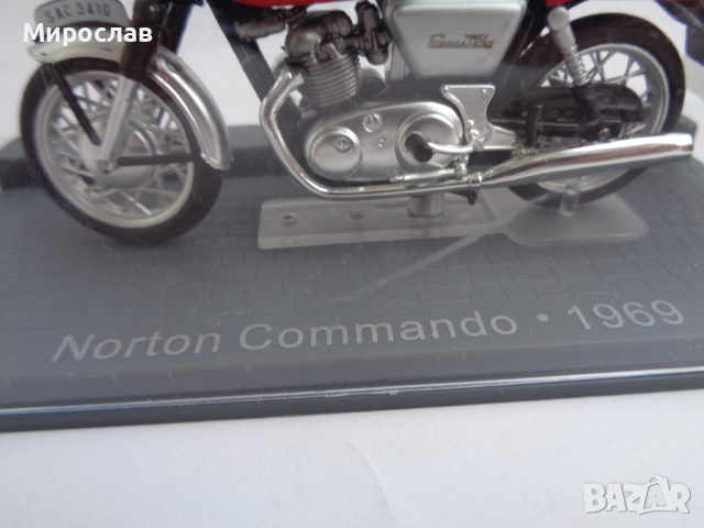 1/24 Norton Commando 75 МОДЕЛ МОТОР МОТОЦИКЛЕТ ИГРАЧКА, снимка 3 - Колекции - 44758269