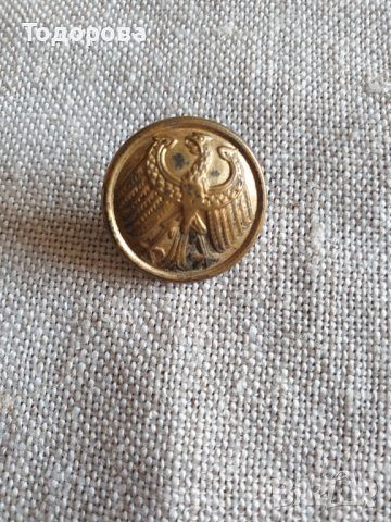 Старо военно копче с позлата