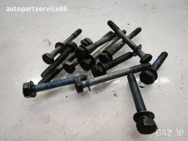 Капак на предния ангренажен механизъм на двигателя за Mercedes C Class W202 2.5 Td (1998) R602015010, снимка 2 - Части - 53999224