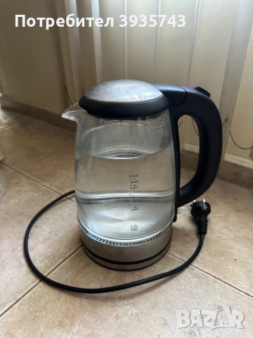 Стъклена кана електрическа