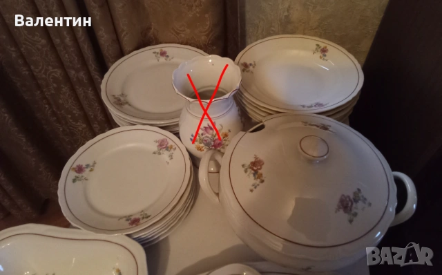 Български порцеланов сервиз за хранене от 25 предмети от 50-те години., снимка 8 - Сервизи - 53744138