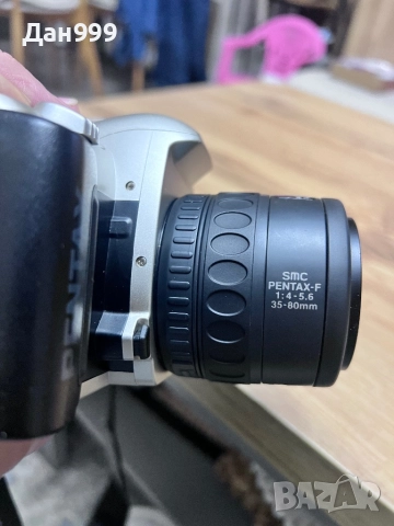 Винтидж Pentax MZ-50 SLR камера в комплект с външна светкавица Metz mecablitz, снимка 2 - Фотоапарати - 52860500