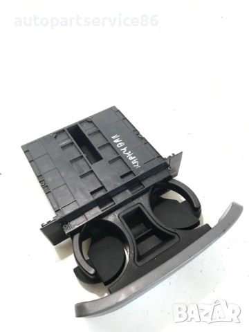 Държач за капачка за KIA Sedona 2.9 CRDi (2002–2006), снимка 2 - Части - 53286337