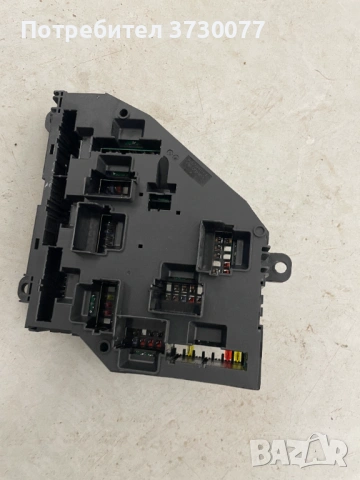 BMW F10 бошуниера табло бушони багажник, снимка 4 - Части - 53274866